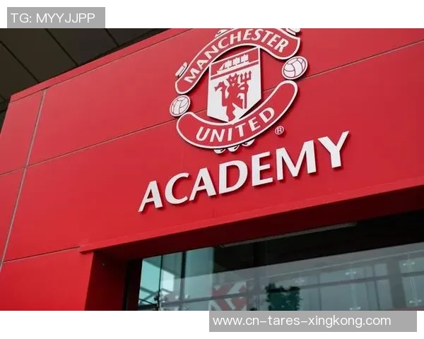 曼晚：青训小将不满阿莫林言辞，阿马斯、奥比疑似晒照反击